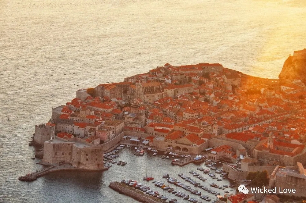 酒吧開(kāi)張前,如何做好前期籌備工作?